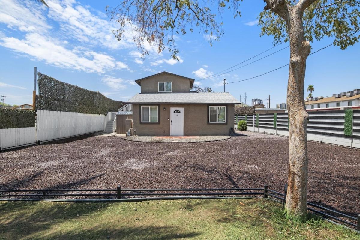 Your Downtown Cozy Studio With Backyard Unit C Phoenix Esterno foto